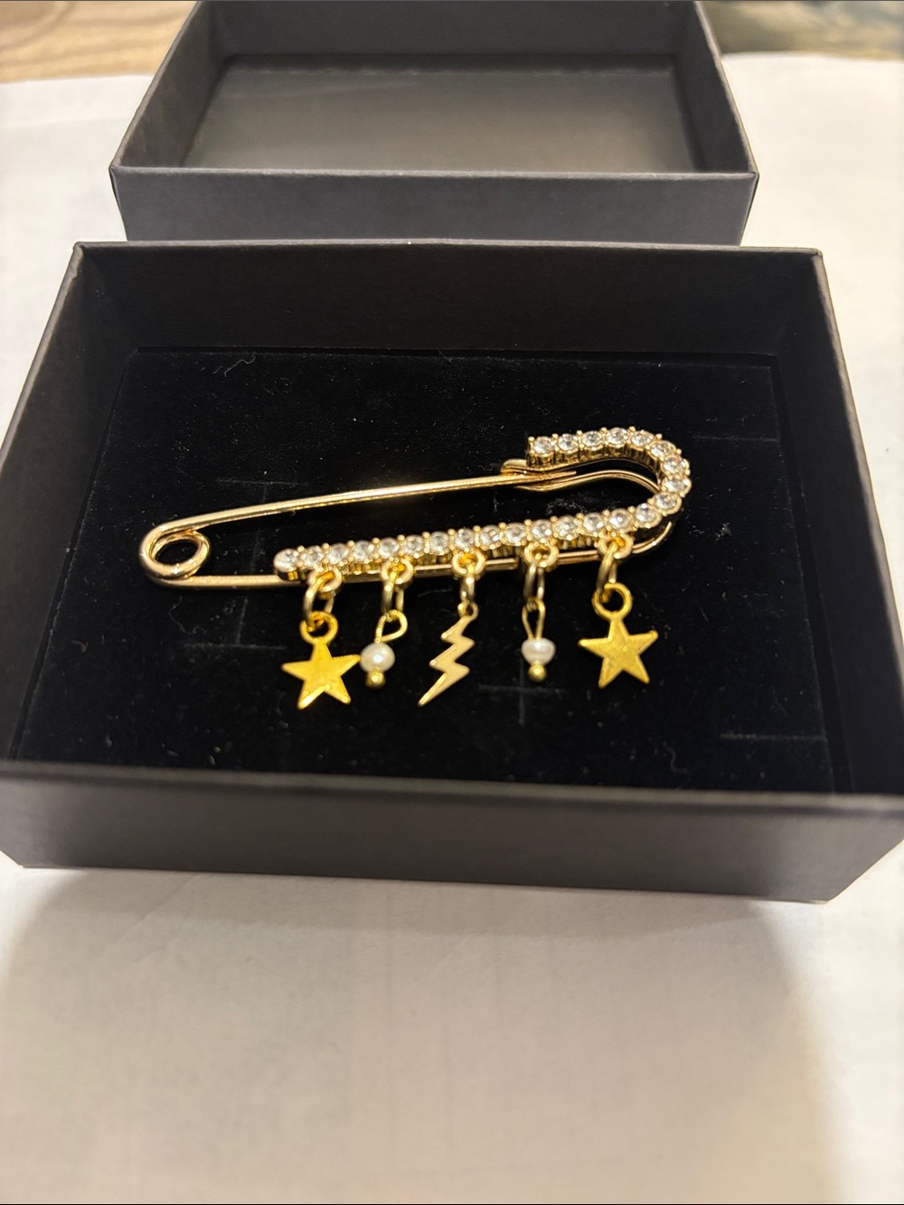 Sale!! NIB Metallic & Jeweled Babaloo Safety Pin Charm Brooch